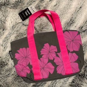 Pink and Gray Lunch Box